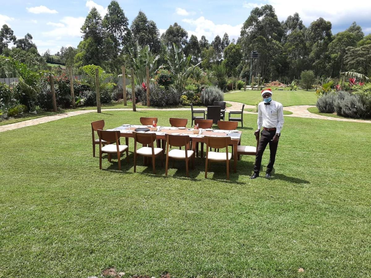 The Willis Hotel, Bomet Ngoại thất bức ảnh