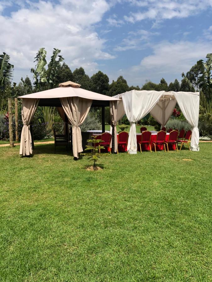 The Willis Hotel, Bomet Ngoại thất bức ảnh